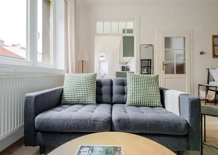Blueground Andel View Nr Vltava River Prg-80 Apartament Praga